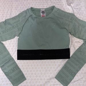 Gymshark cropped long sleeve green
